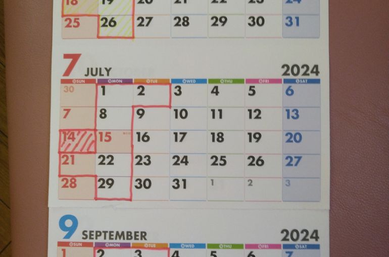 7月と8月のカレンダー